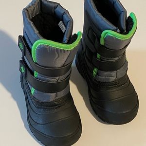 Toddler snow boots